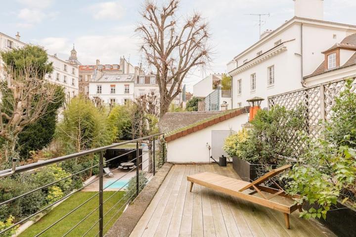 Maison Privee Holiday home *